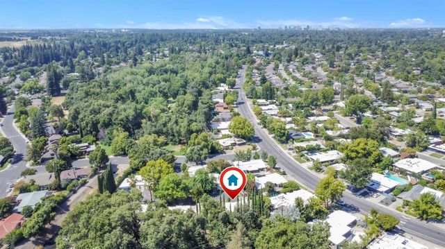 1160 Silver Lake Dr, Sacramento, CA 95831