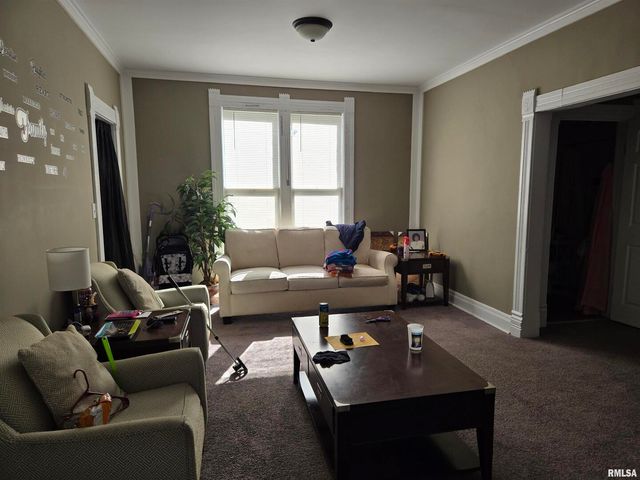 408 N Springer Street 2, Carbondale, IL 62901