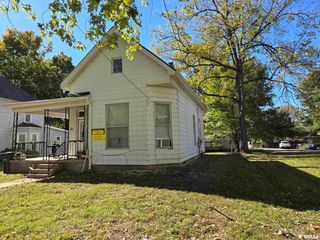 408 N Springer Street 2, Carbondale, IL 62901