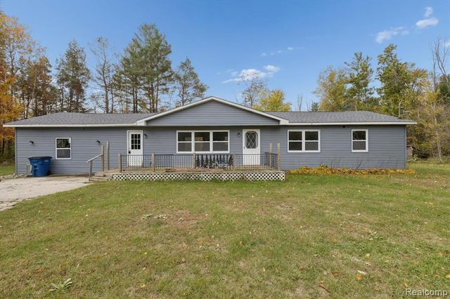 1099 Meadow Road, Tawas City, MI 48763