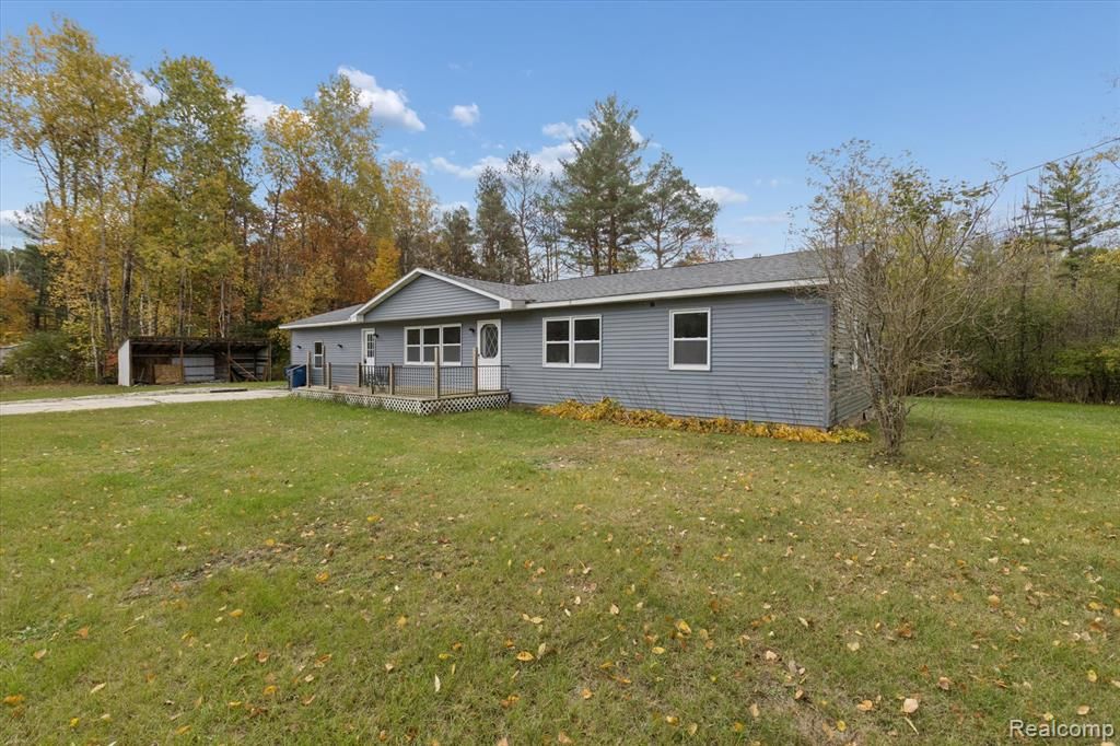 1099 Meadow Road, Tawas City, MI 48763