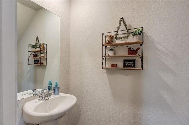 802 Robbie Lane, Monroe, GA 30655