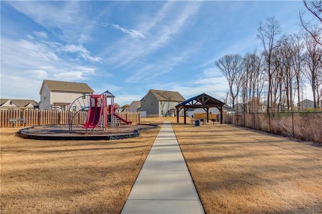 802 Robbie Lane, Monroe, GA 30655