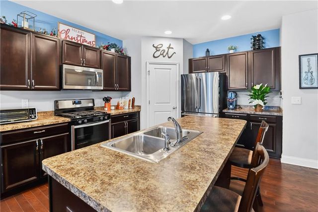 2561 Burnell SW Lane, Marietta, GA 30060