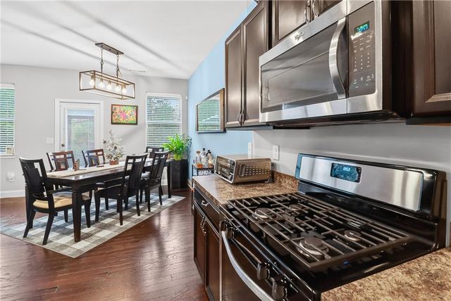 2561 Burnell SW Lane, Marietta, GA 30060