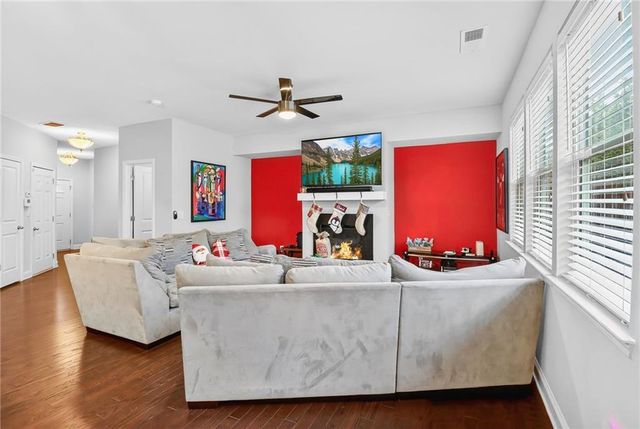 2561 Burnell SW Lane, Marietta, GA 30060