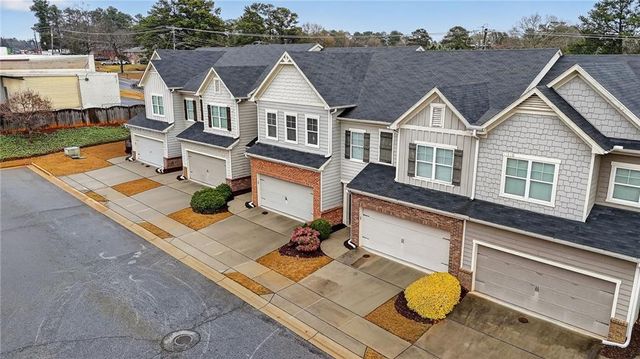 2561 Burnell SW Lane, Marietta, GA 30060