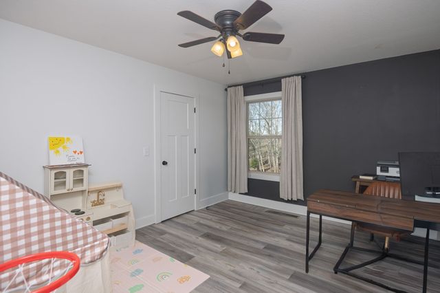 720 Armstrong Rd, Castalian Springs, TN 37031