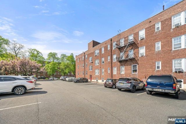 155 Union Avenue 212, Rutherford, NJ 07070