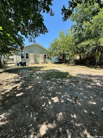 1126 Essex, San Antonio, TX 78210