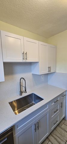 15610 NE 6th Avenue 37b, Miami, FL 33162
