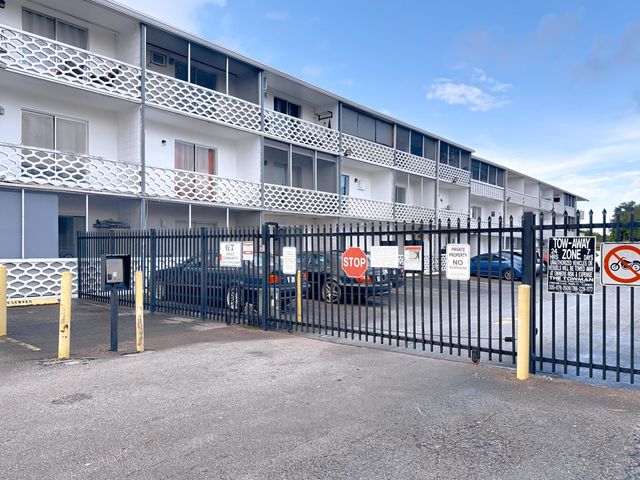 15610 NE 6th Avenue 37b, Miami, FL 33162