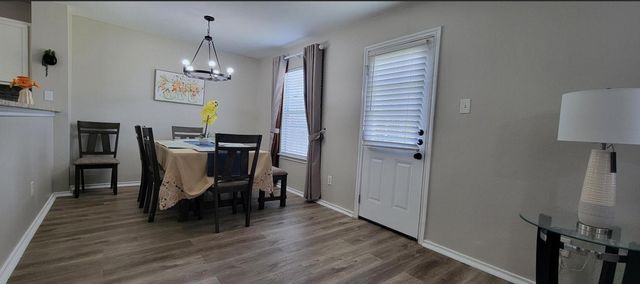 6908 Campina XING, Del Valle, TX 78617