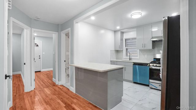 124-23 135th Place, South Ozone Park, NY 11420