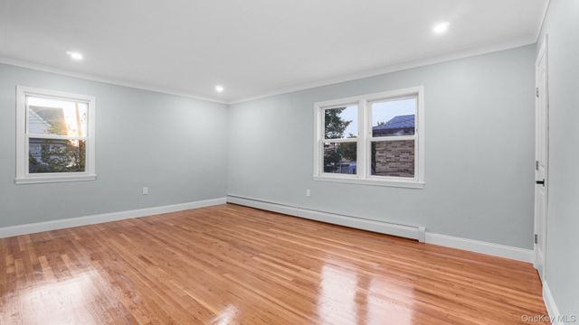 124-23 135th Place, South Ozone Park, NY 11420