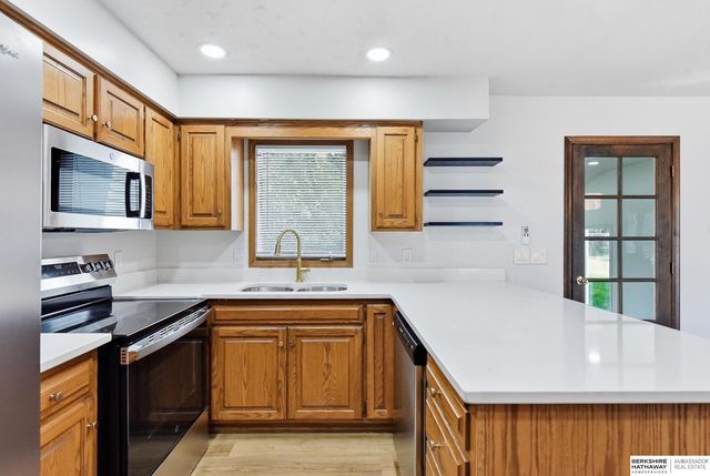 9641 Sahler Street, Omaha, NE 68134