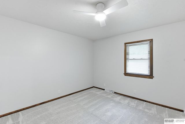 9641 Sahler Street, Omaha, NE 68134