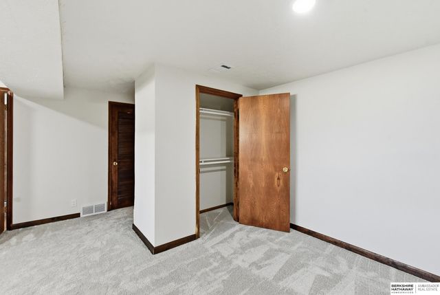 9641 Sahler Street, Omaha, NE 68134