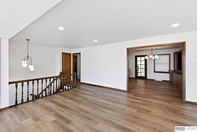9641 Sahler Street, Omaha, NE 68134