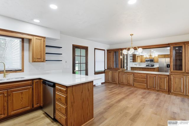 9641 Sahler Street, Omaha, NE 68134