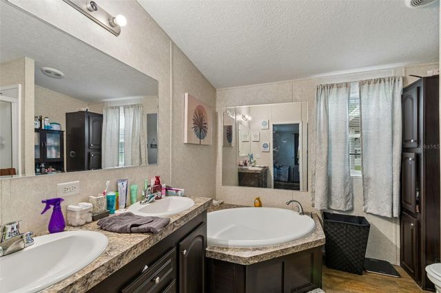 4917 HERNDON WAY, Auburndale, FL 33823