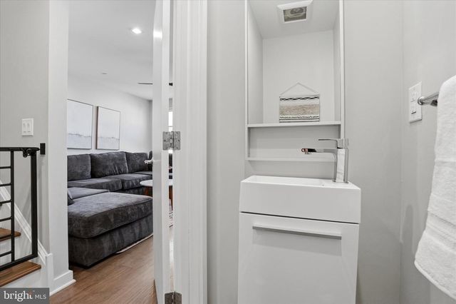 1726 N HANCOCK ST, Philadelphia, PA 19122