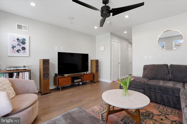 1726 N HANCOCK ST, Philadelphia, PA 19122