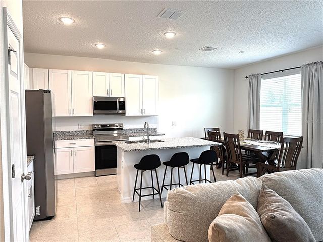 764 RICHMOND ESTATE AVENUE, Haines City, FL 33844