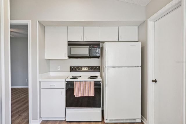 2012 E GLORIA DRIVE, Deltona, FL 32725