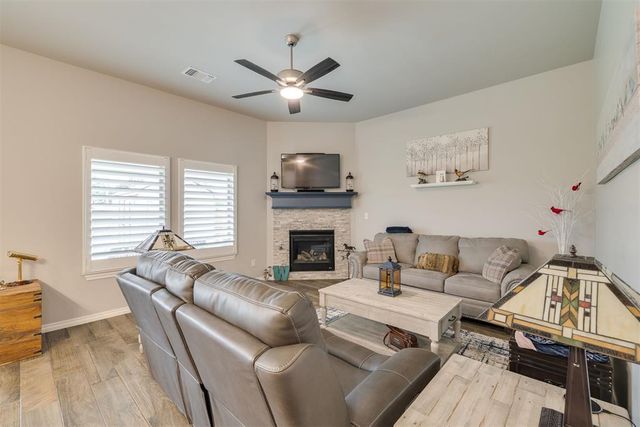 10524 SW 55th Street, Mustang, OK 73064