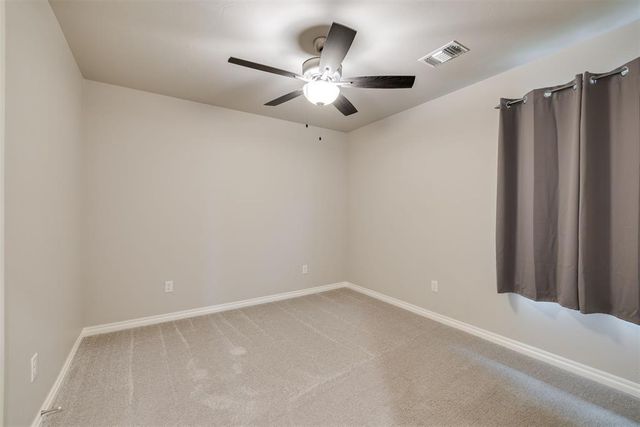 10524 SW 55th Street, Mustang, OK 73064