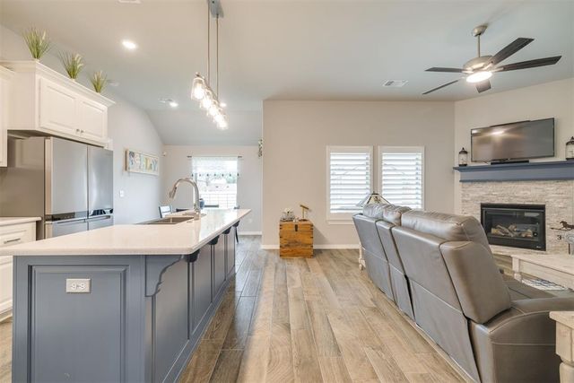10524 SW 55th Street, Mustang, OK 73064