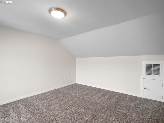 10845 E BURNSIDE St, Portland, OR 97216