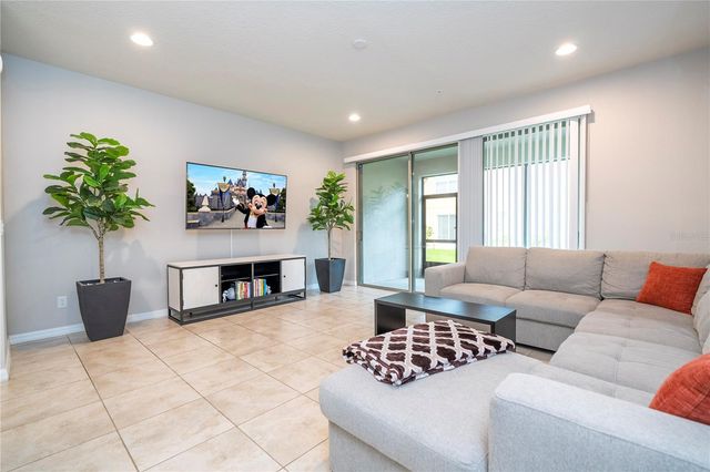 519 VIRTUOSO LANE 77, Orlando, FL 32824