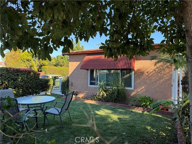 10406 San Carlos, South Gate, CA 90280