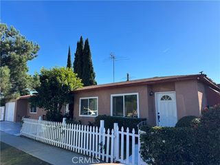 10406 San Carlos, South Gate, CA 90280