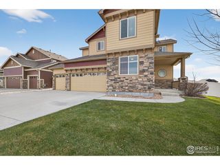 848 Shirttail Peak Dr, Windsor, CO 80550