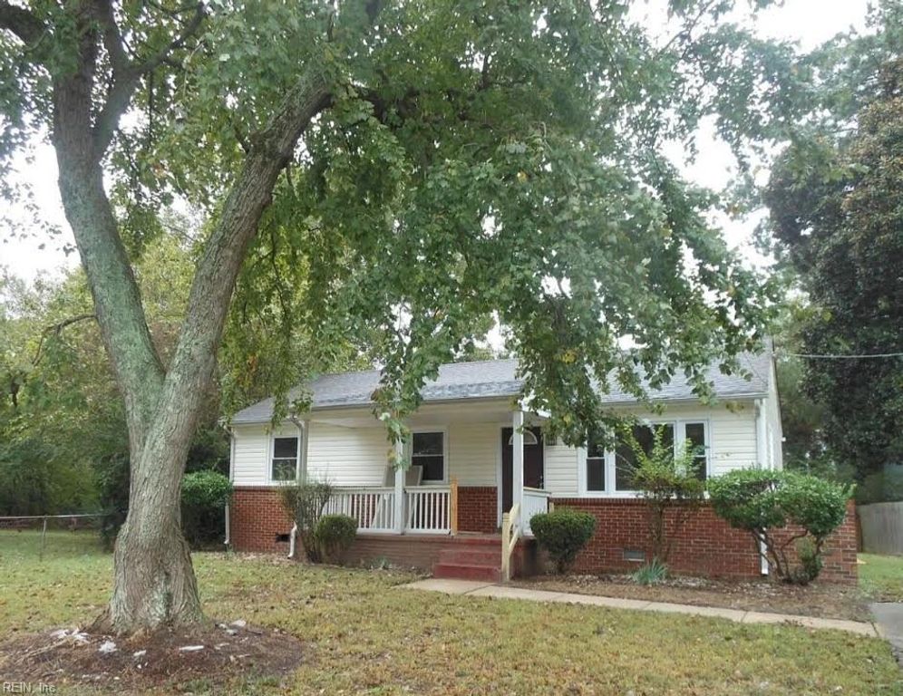 2709 Whitestone AVE, Chesapeake, VA 23323