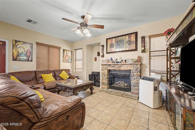 4507 W DONNER Drive, Laveen, AZ 85339