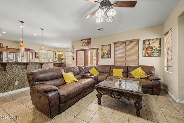 4507 W DONNER Drive, Laveen, AZ 85339