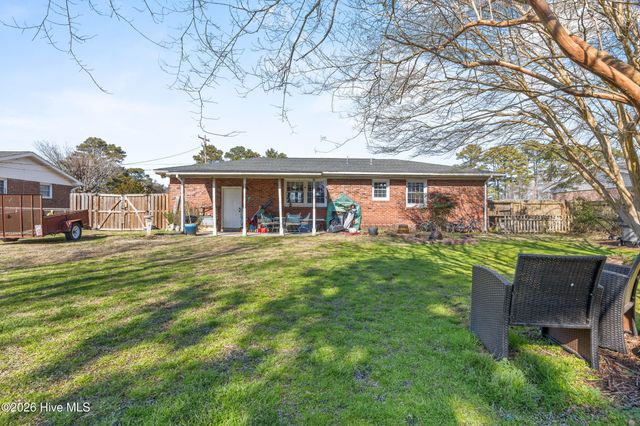 118 Princeton Drive, Jacksonville, NC 28546