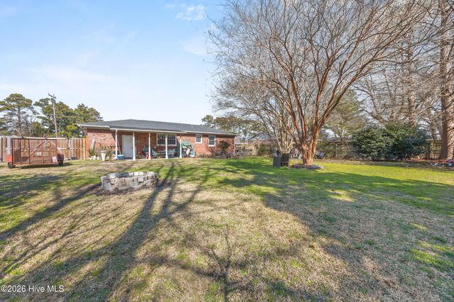 118 Princeton Drive, Jacksonville, NC 28546