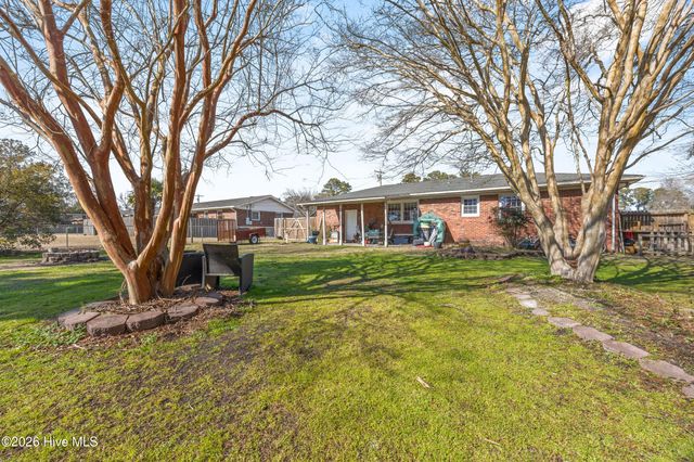 118 Princeton Drive, Jacksonville, NC 28546