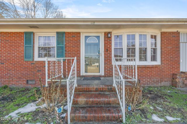 118 Princeton Drive, Jacksonville, NC 28546