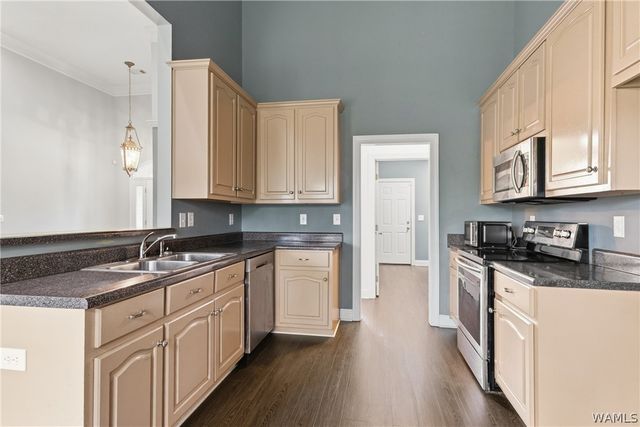 2029 COLLIER, Tuscaloosa, AL 35405