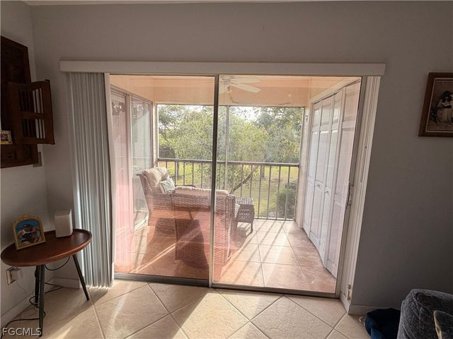 1100 Pondella RD 814, Cape Coral, FL 33909