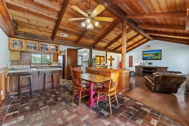 34407 Fairview Dr, Yucaipa, CA 92399