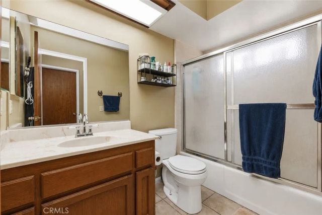 34407 Fairview Dr, Yucaipa, CA 92399
