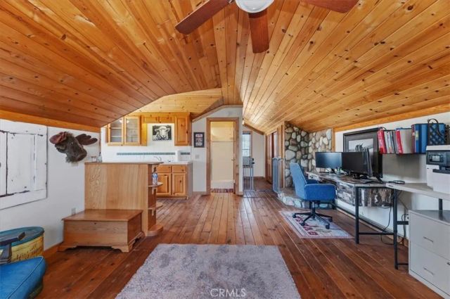 34407 Fairview Dr, Yucaipa, CA 92399