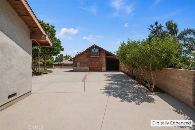 34407 Fairview Dr, Yucaipa, CA 92399